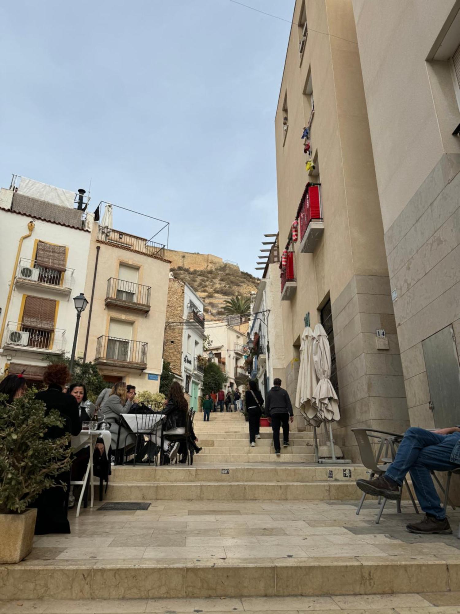 Nuevo Casco Antiguo, Playa Y Castillo Alicante Esterno foto